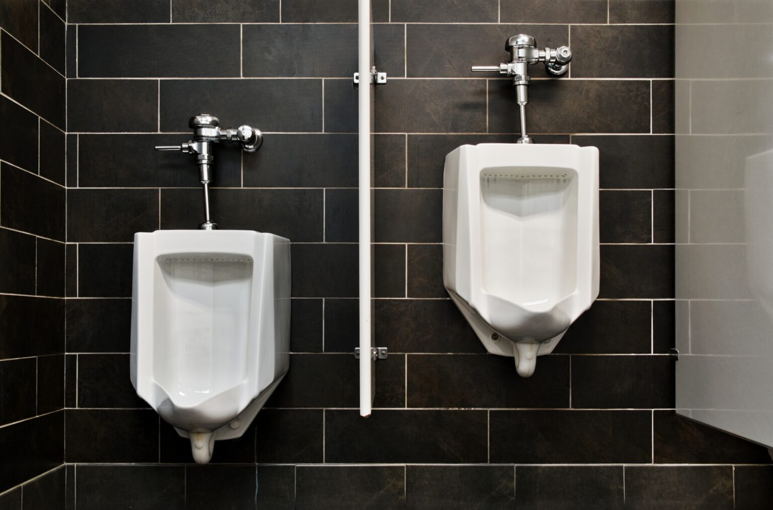 The Importance of Choosing the Right Size and Shape for Your Urinal